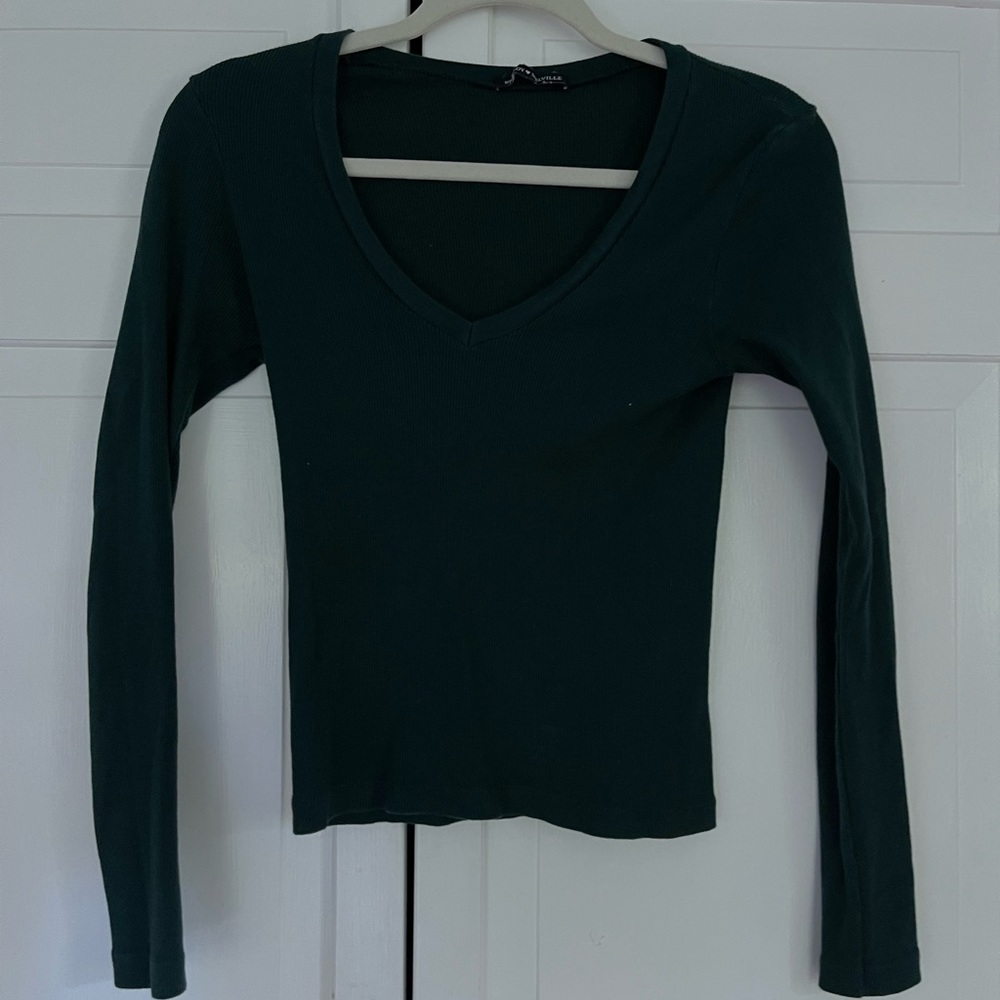 brandy melville long sleeve